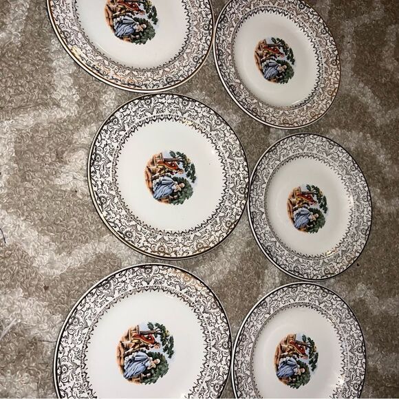 6 century by Salem gold rimmed plates - Picture 4 of 4